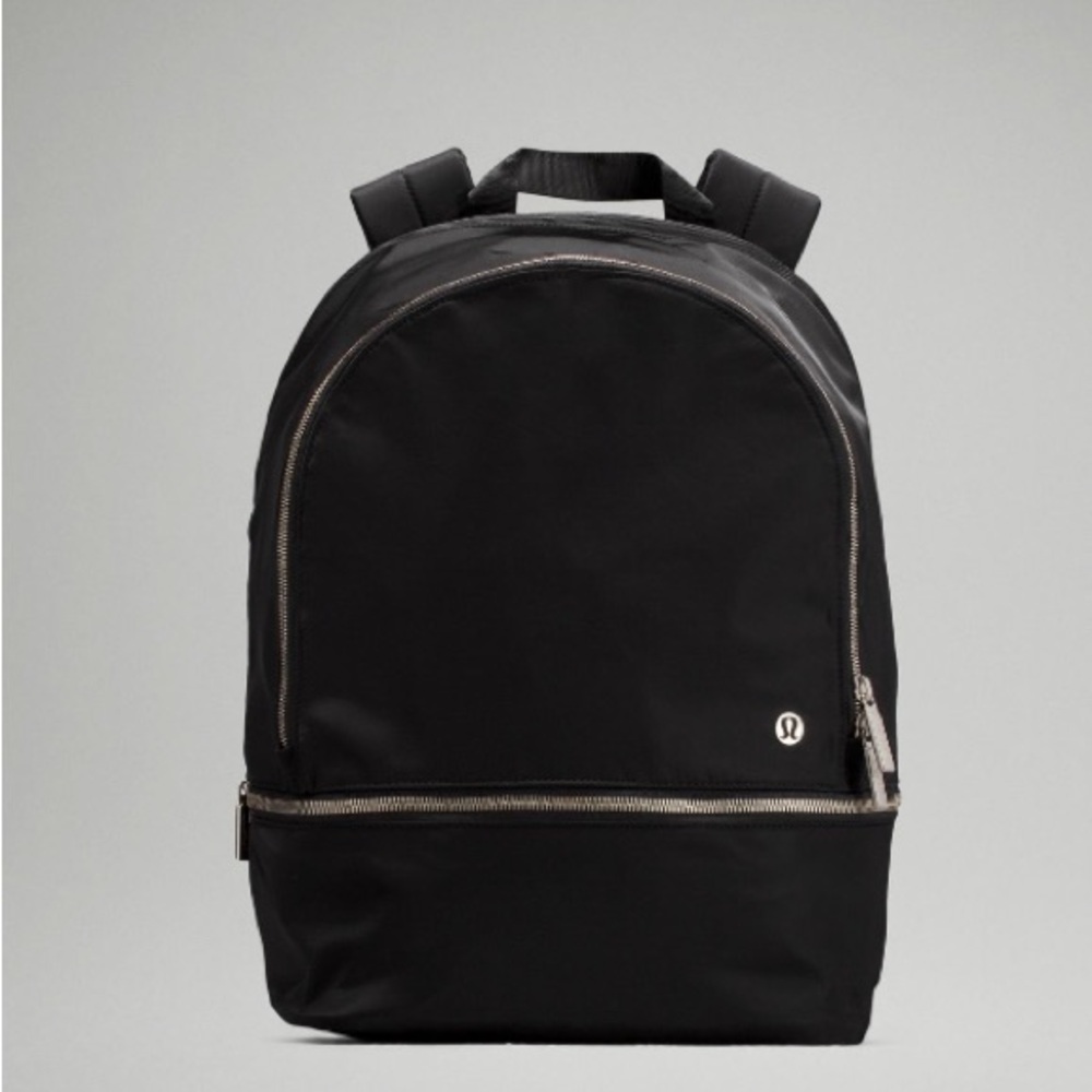 Lululemon Black City adventurer backpack 20L